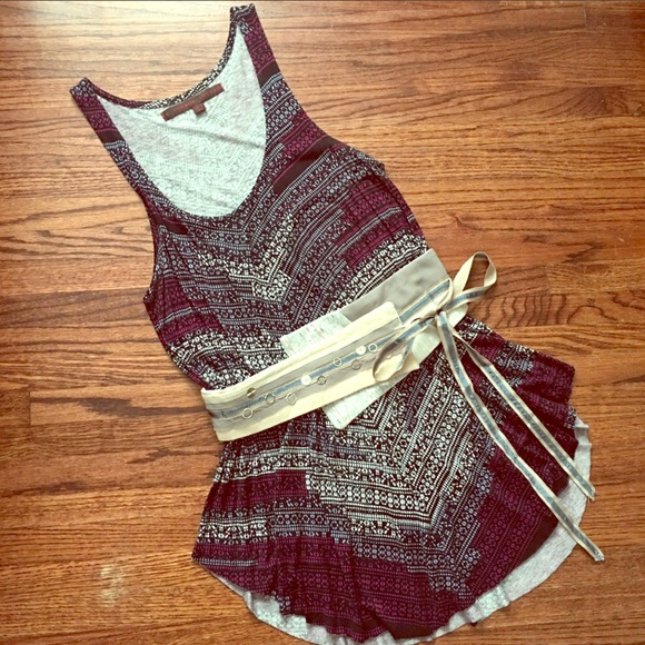 Anthropologie Tops - Anthropologie tank top with belt